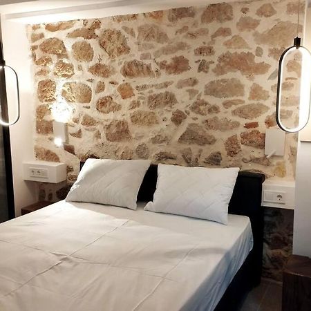 Χώρος Με Επιλεκτική Λιτότητα Και Χαμάμ Apartment Athens Exterior photo