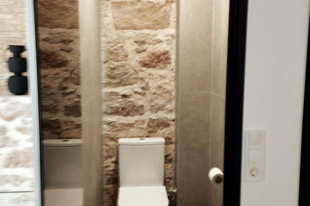 Χώρος Με Επιλεκτική Λιτότητα Και Χαμάμ Apartment Athens Exterior photo